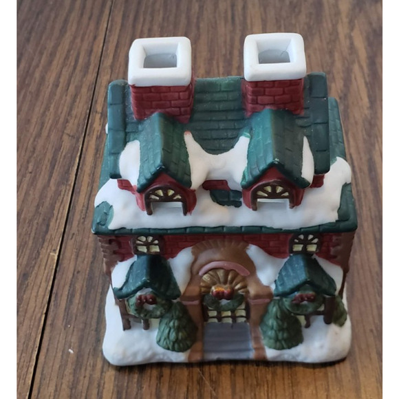 Two Chimney Red Ceramic Christmas Holiday Tea Light Candle House - Picture 5 of 9